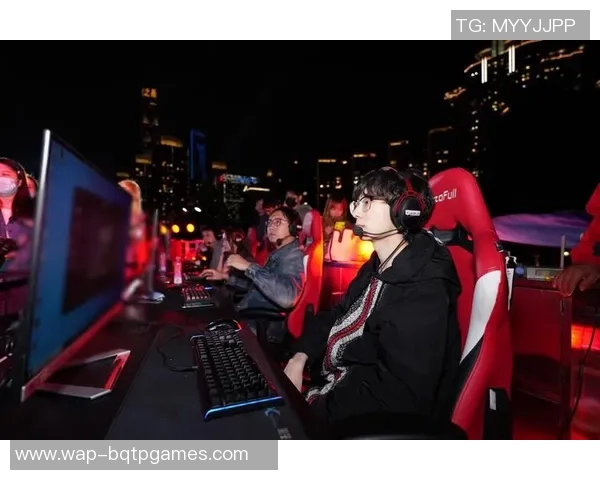 S15电竞总决赛DOTA2V5意识探讨引发热议电竞迷热情高涨 S15电竞总决赛DOTA2V5意识探讨引发热议电竞迷热情高涨